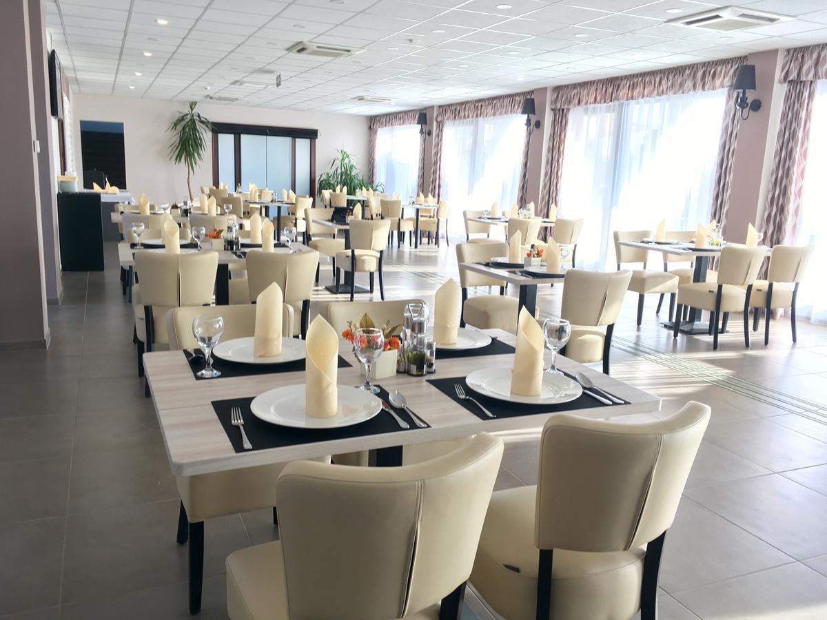Garden Hotel Medical & Spa 데브레첸 외부 사진